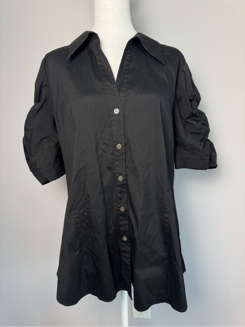 Lafayette 148 New York Black Ruched Sleeve Button-Up Blouse Shirt Size 14